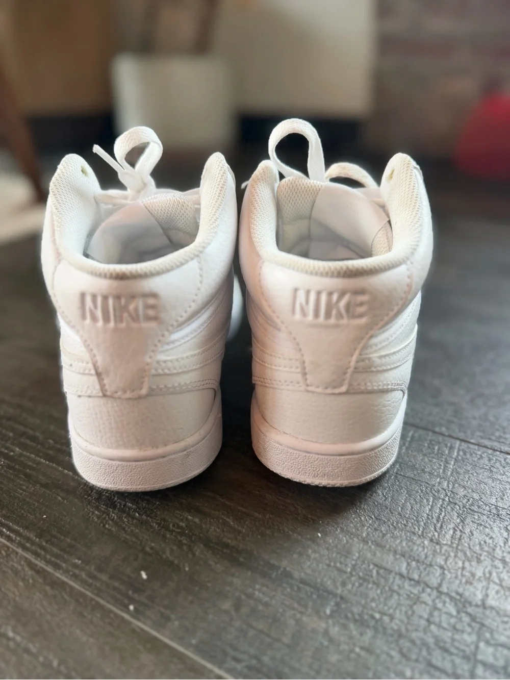Nike Courts Women's Mid-Top Sneakers